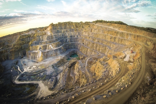 Определение объемов горных выработок, карьеров и насыпей